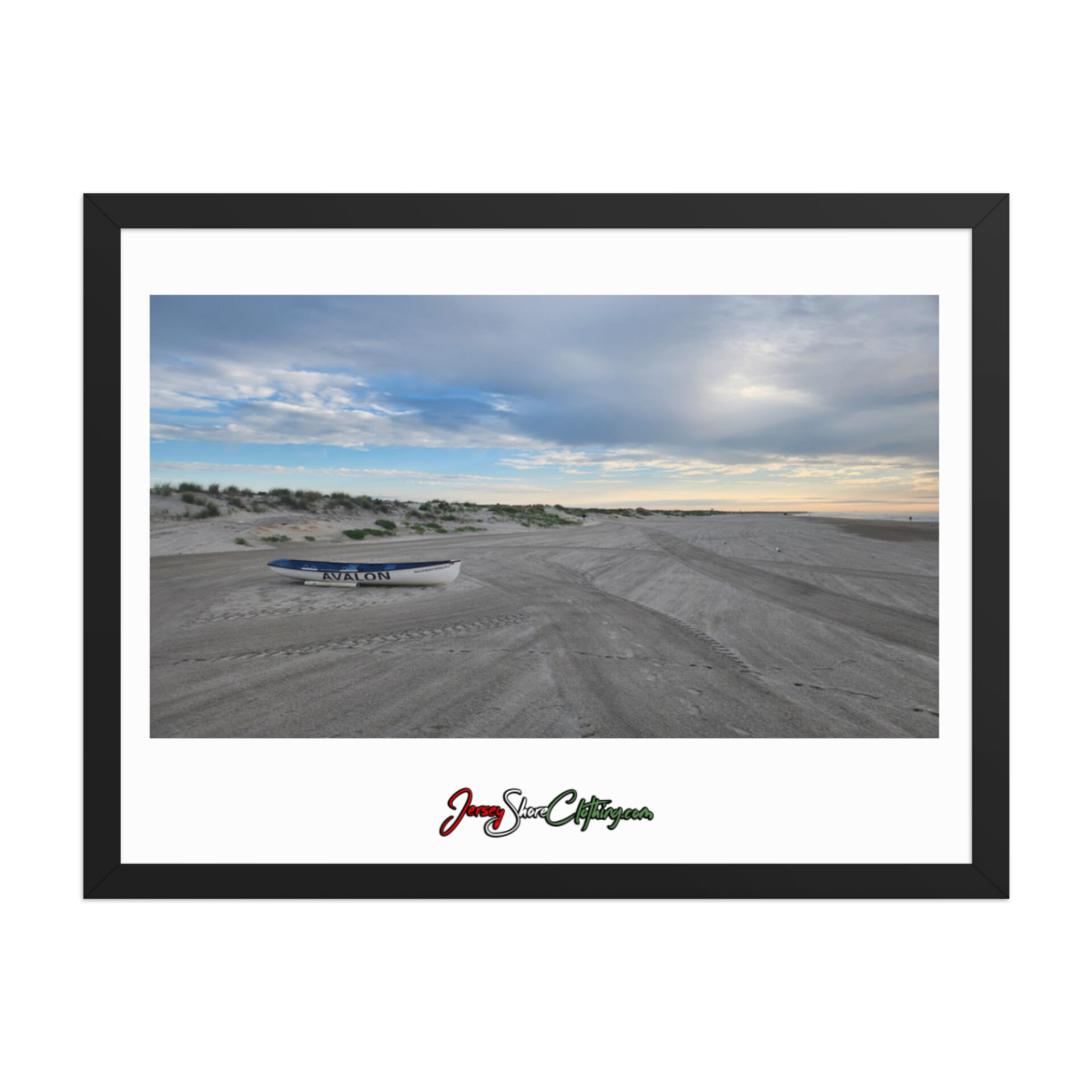 Beautiful Avalon Beach - Image 3