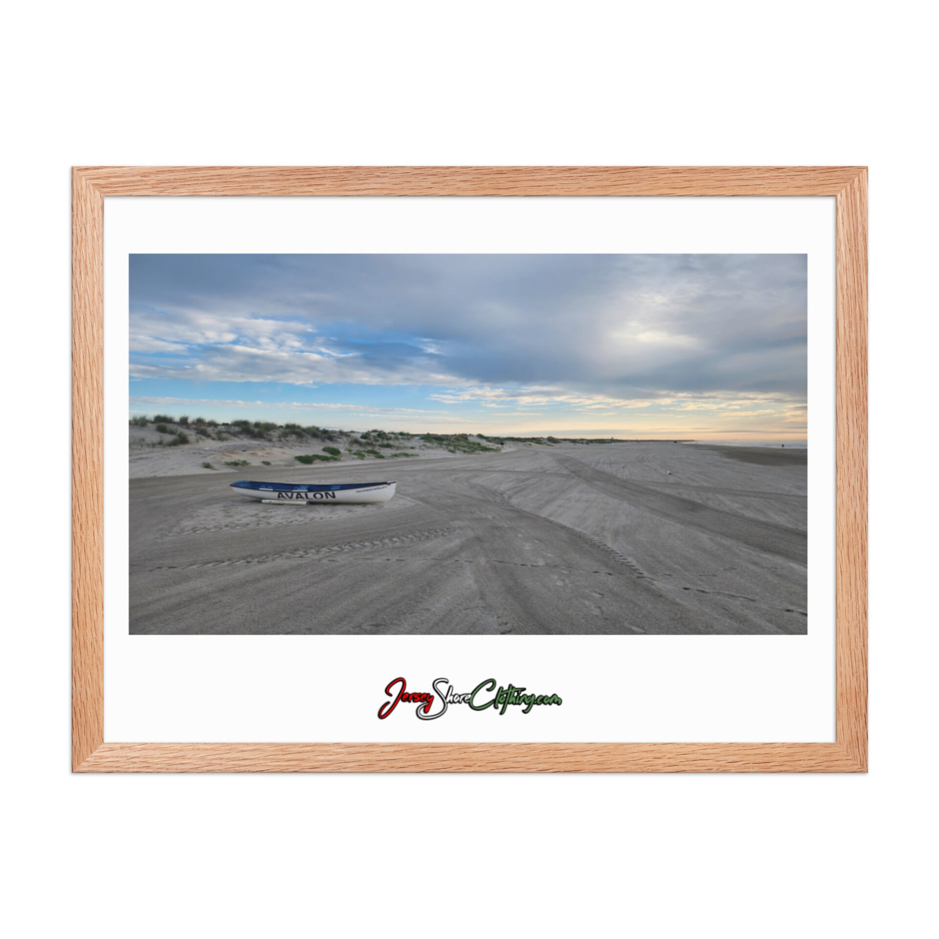 Beautiful Avalon Beach - Image 5
